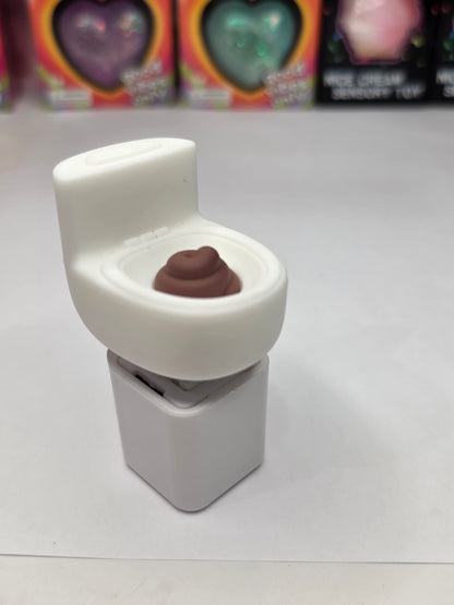 Hilarious Toilet - Poop Sound & Light Clicker Keychain - Interactive Fidget Toy
