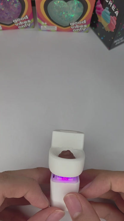 Hilarious Toilet - Poop Sound & Light Clicker Keychain - Interactive Fidget Toy